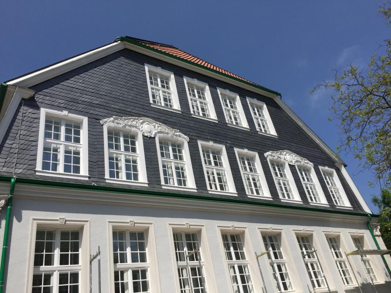 Schulhaus Hotel Schwelm Exteriör bild